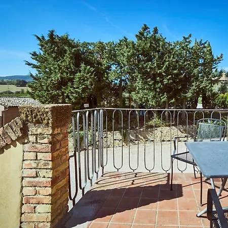 Palazzo Bandino - Wine Cellar, On Reservation Restaurant And Chianciano Terme